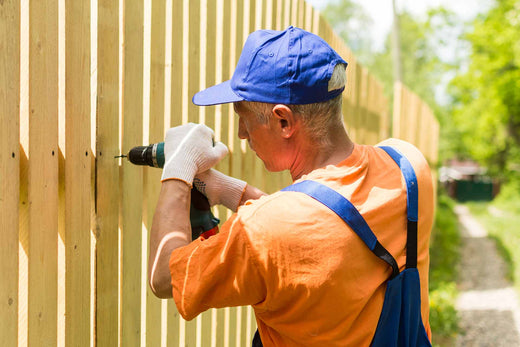 HOW TO MAINTAIN TIMBER FENCING: KEY POINTS TO CONSIDER