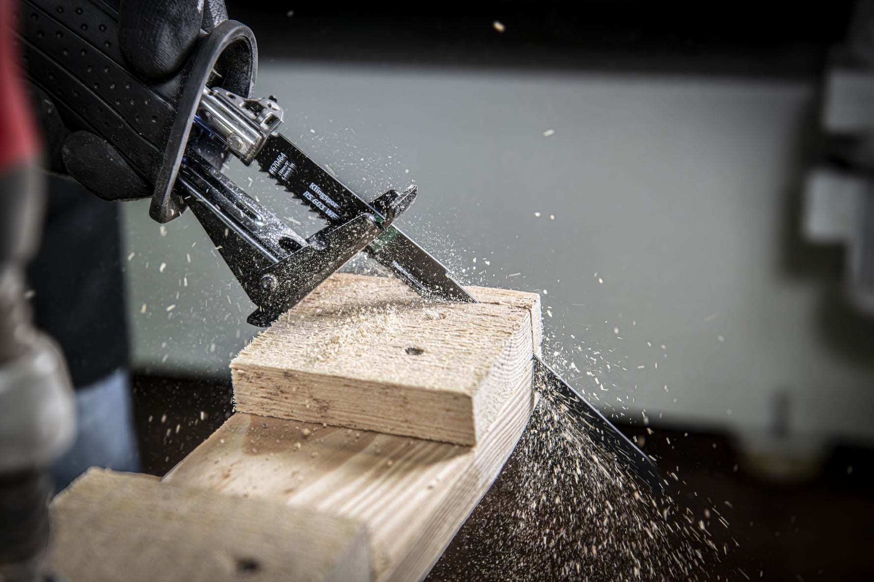 Klingspor 670359 RS 993 PQ 230mm x19mm x0.9mm jigsaw blade