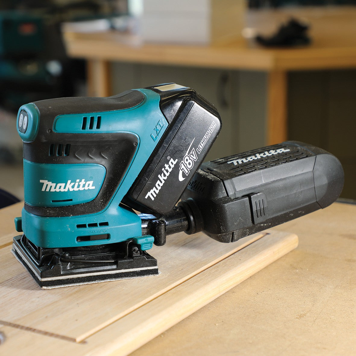 Makita 18V 1/4 Sheet Finishing Sander Skin DBO480Z