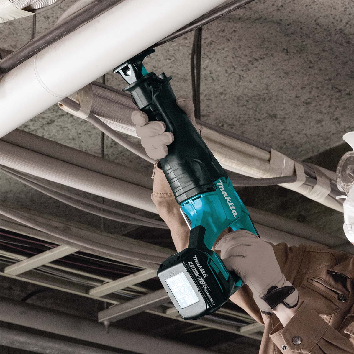 Makita 18V Brushless Reciprocating Saw Skin DJR187Z