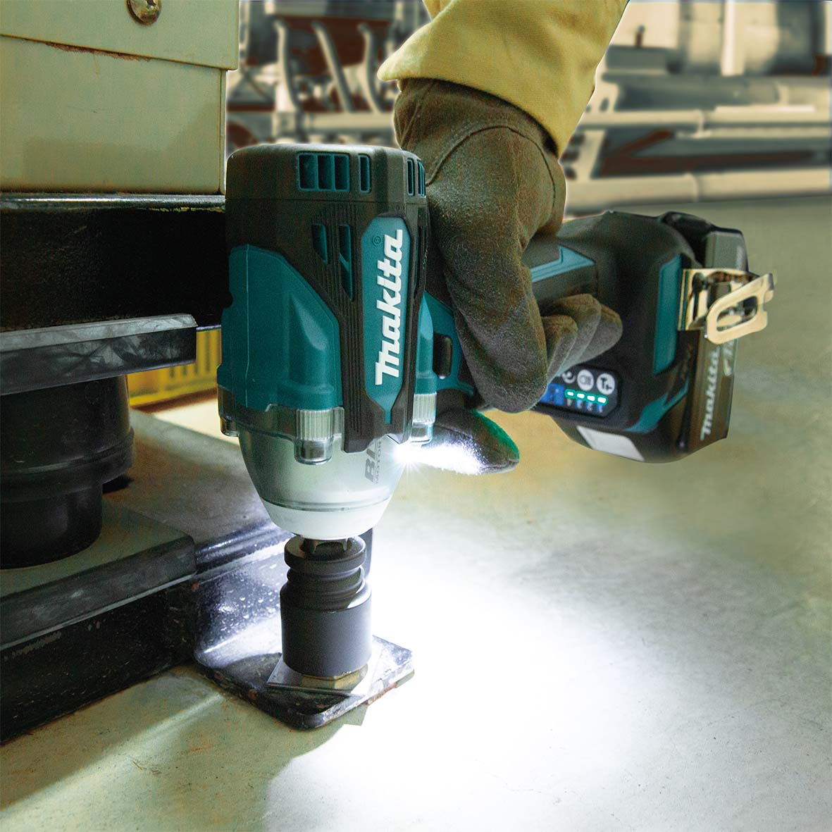 Makita 18V Brushless 1/2inch Impact Wrench Friction Ring Skin DTW300Z