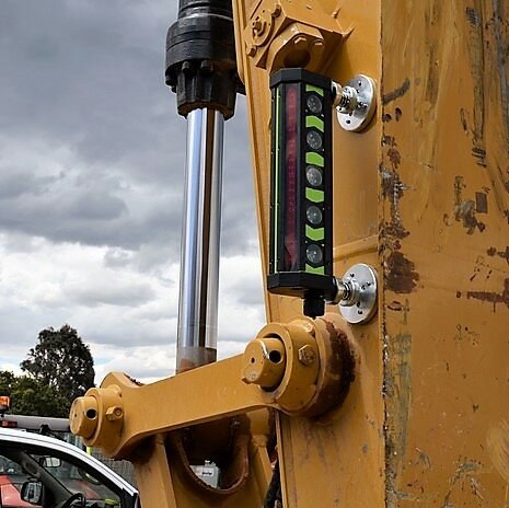 Imex MR360 Machine Control Receiver with Clamps + Cab Display 012-MR360C