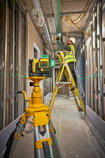 DEWALT 12V 3 x 360-Degree Multi-Line Laser Level Green Kit DCE089D1G-XE