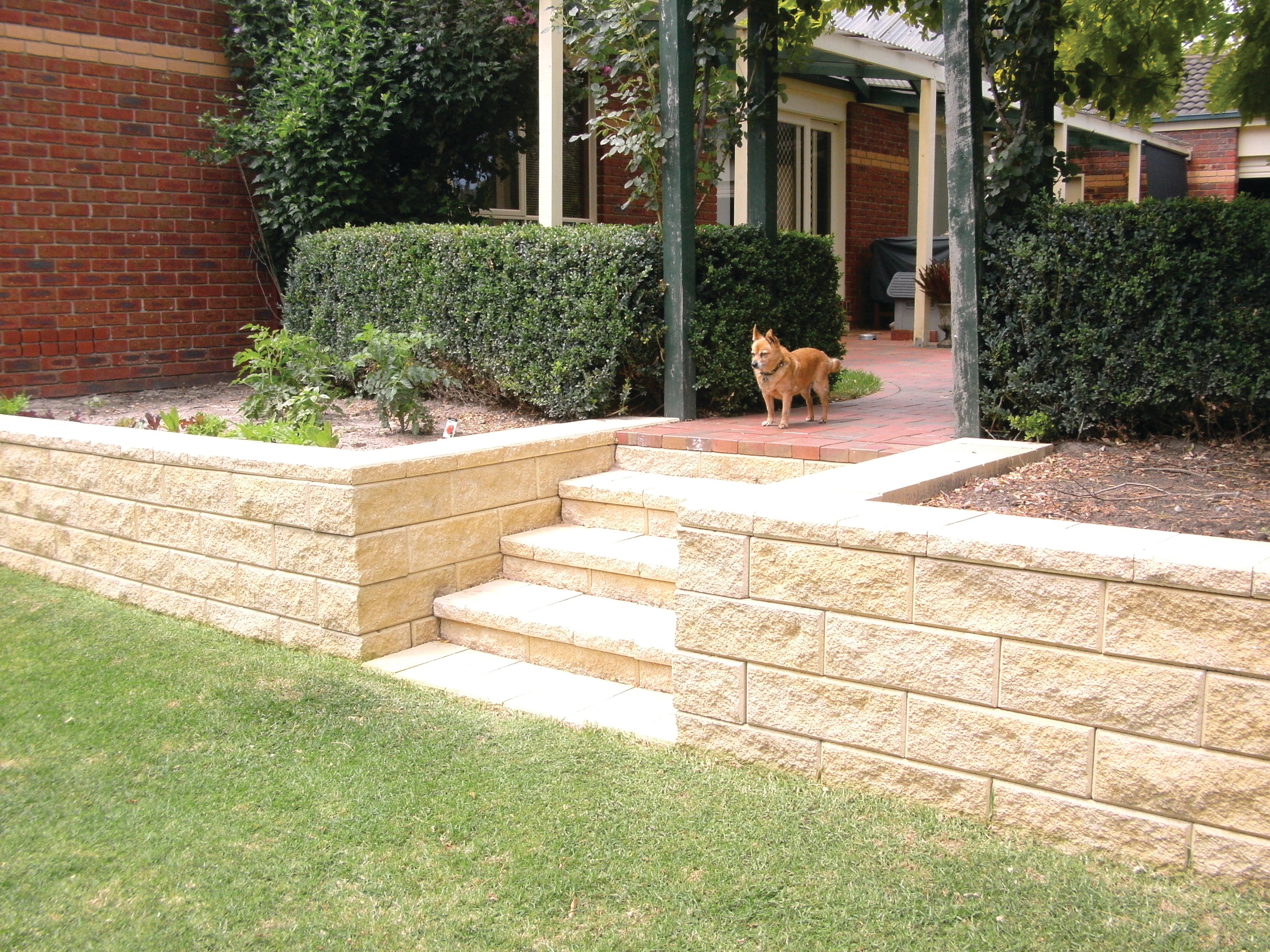 Retaining Wall Block – Modernstone Grande