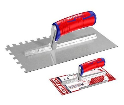 Plastering trowel with teeth